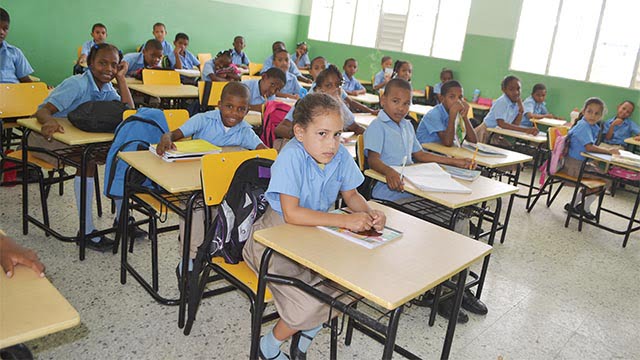 Escuela de Barrio Nuevo comienza sin Jornada Escolar Extendida