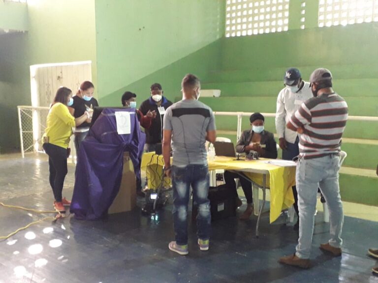 En Higüey no aplican distanciamiento físico durante votaciones del PLD