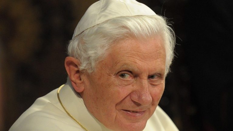 Al sepelio de Benedicto XVI se espera que vayan cerca de 60 mil personas