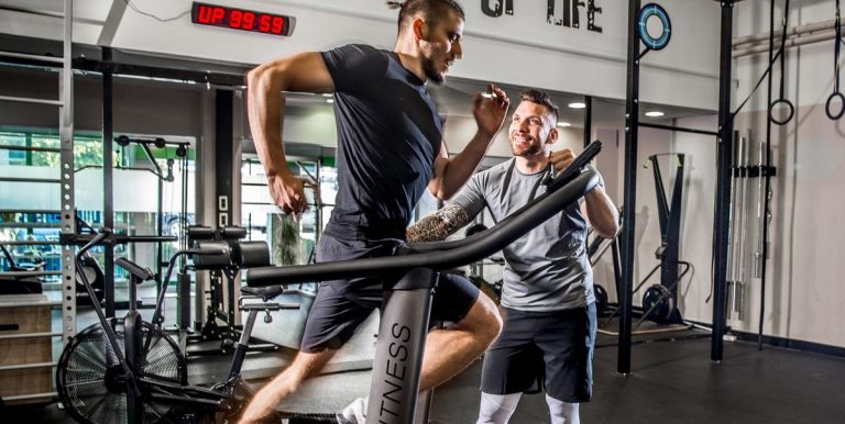 Atletas del mundo fitness “Sí aumentó 5 libras en un mes estamos hablando subió de peso de manera significativa”.