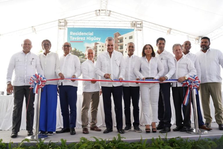 Presidente Abinader inaugura obras en la provincia La Altagracia