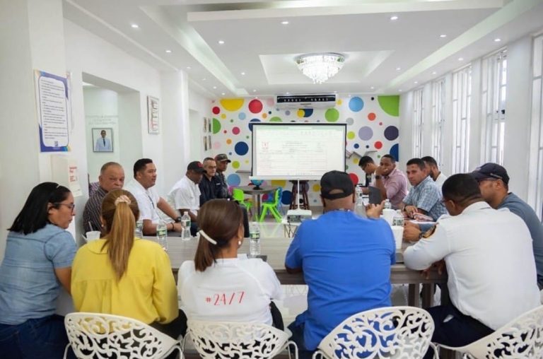 Alcaldía de Higüey coordina trabajos con miras a la celebración del Día de la Altagracia