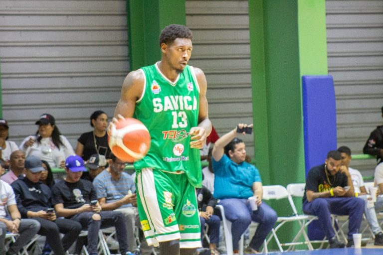 Savica regresa a la cima en Torneo Básquet Superior de Higüey