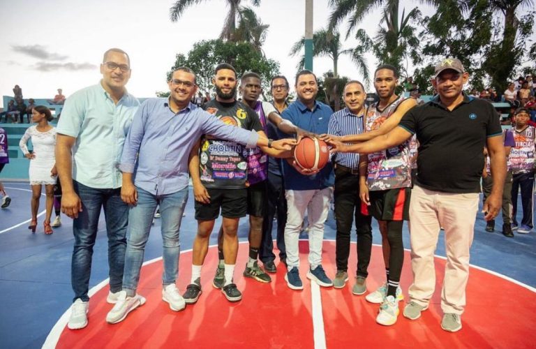 Inauguran Primer Torneo de Baloncesto Zona Rural