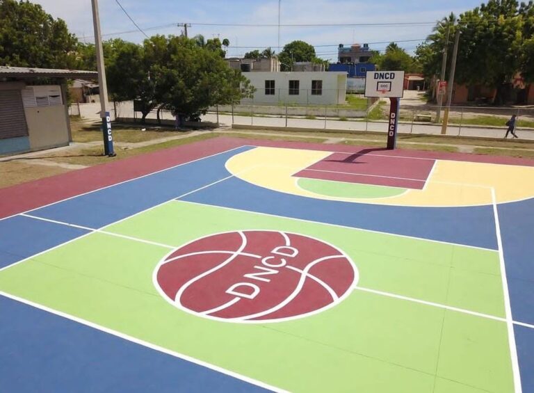 Alcaldía de San Pedro inicia jornada para acondicionar canchas ubicadas en barrios