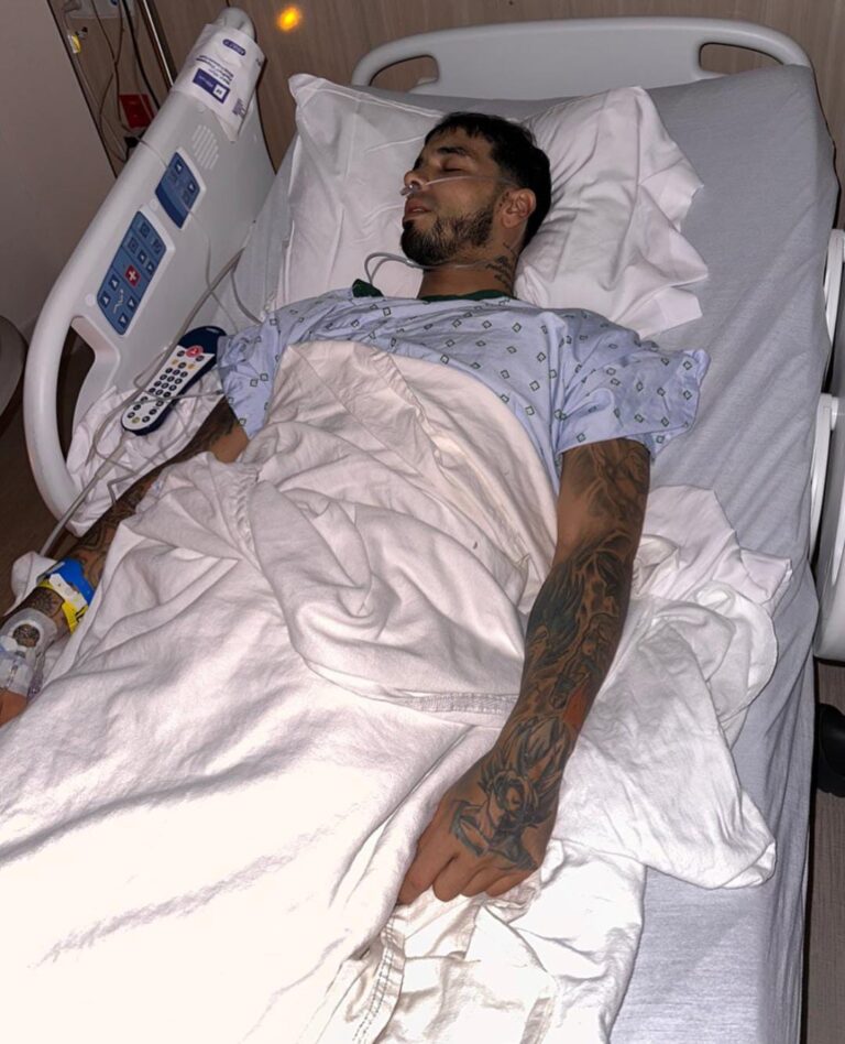 Anuel AA fue intervenido quirúrgicamente de emergencia