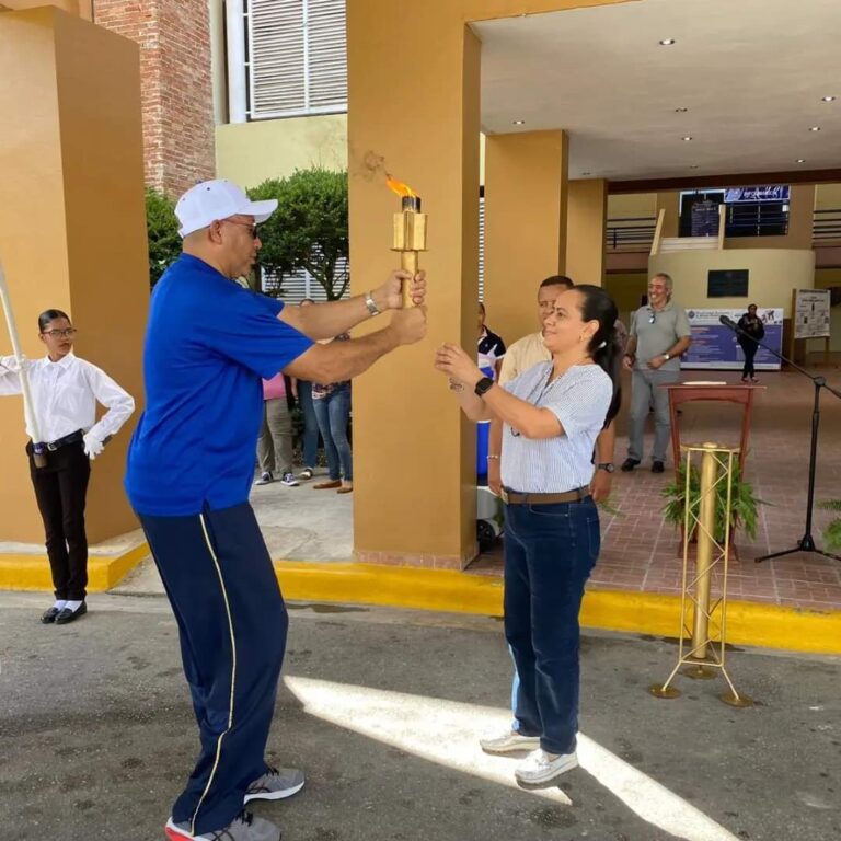 UASD Centro Higüey recibe Antorcha Deportiva