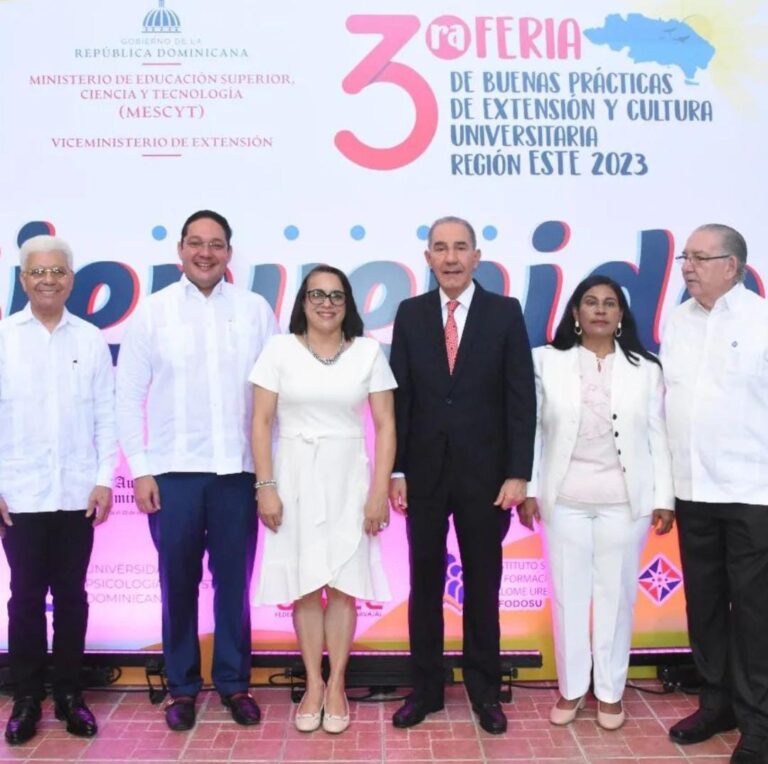 MESCYT expone potencial de la Región Este en Tercera Feria de Buenas Prácticas de Extensión y Cultura Universitaria 2023