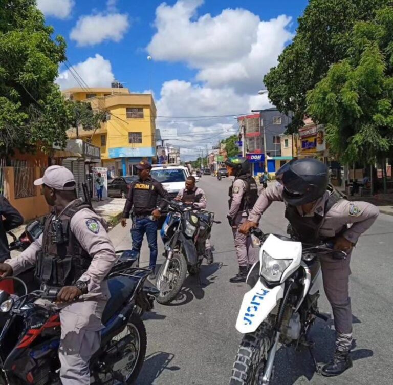 PN detiene un hombre por agredir a otro en Villa Verde, La Romana