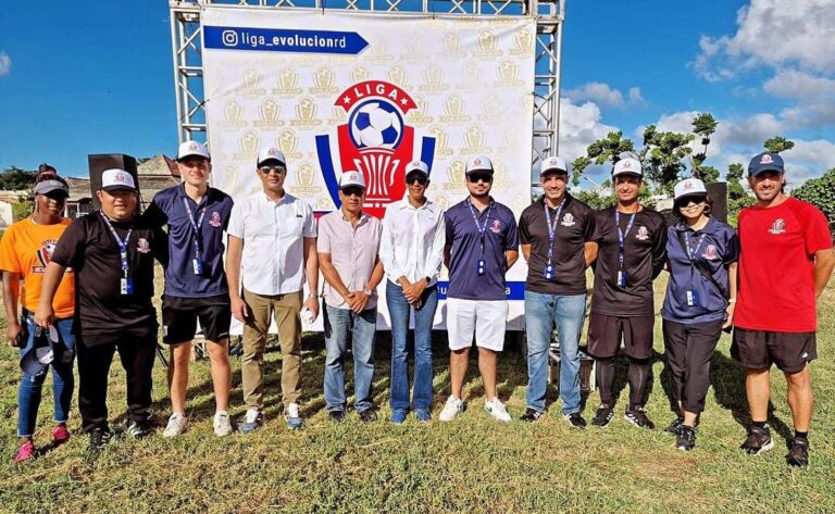 Realizan torneo regional de fútbol en Higüey