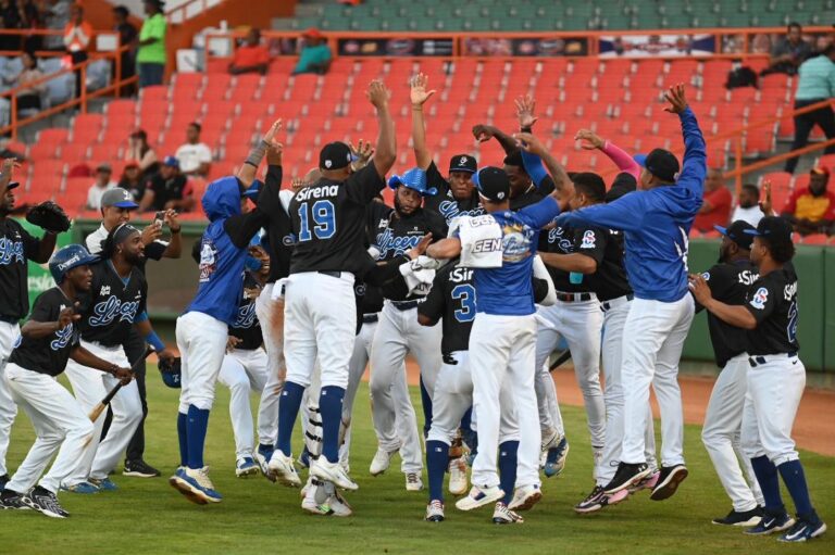 Tigres del Licey descalifica a los Toros del Este